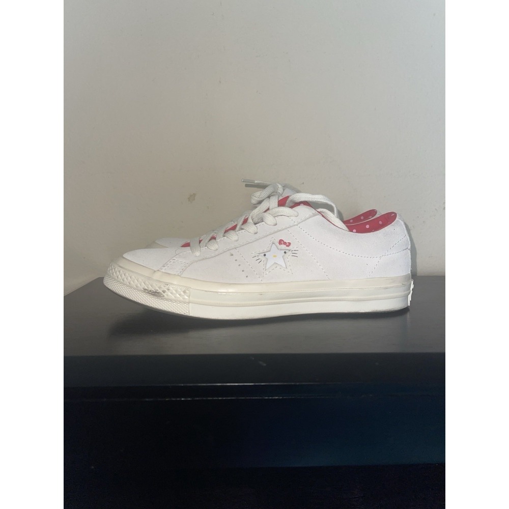 Converse x Hello Kitty One Star Suede Low Sneakers Shoes White Women's Size 7 - Picture 2 of 8